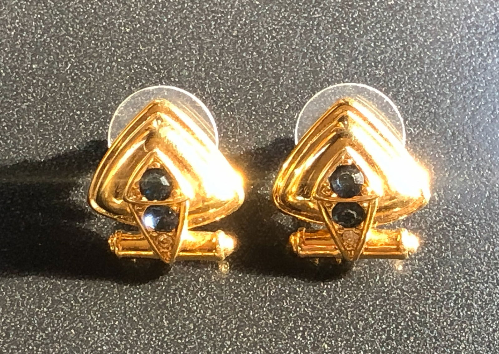 Pair of Gold Filled Earrings: Pair of Gold Filled Earrings