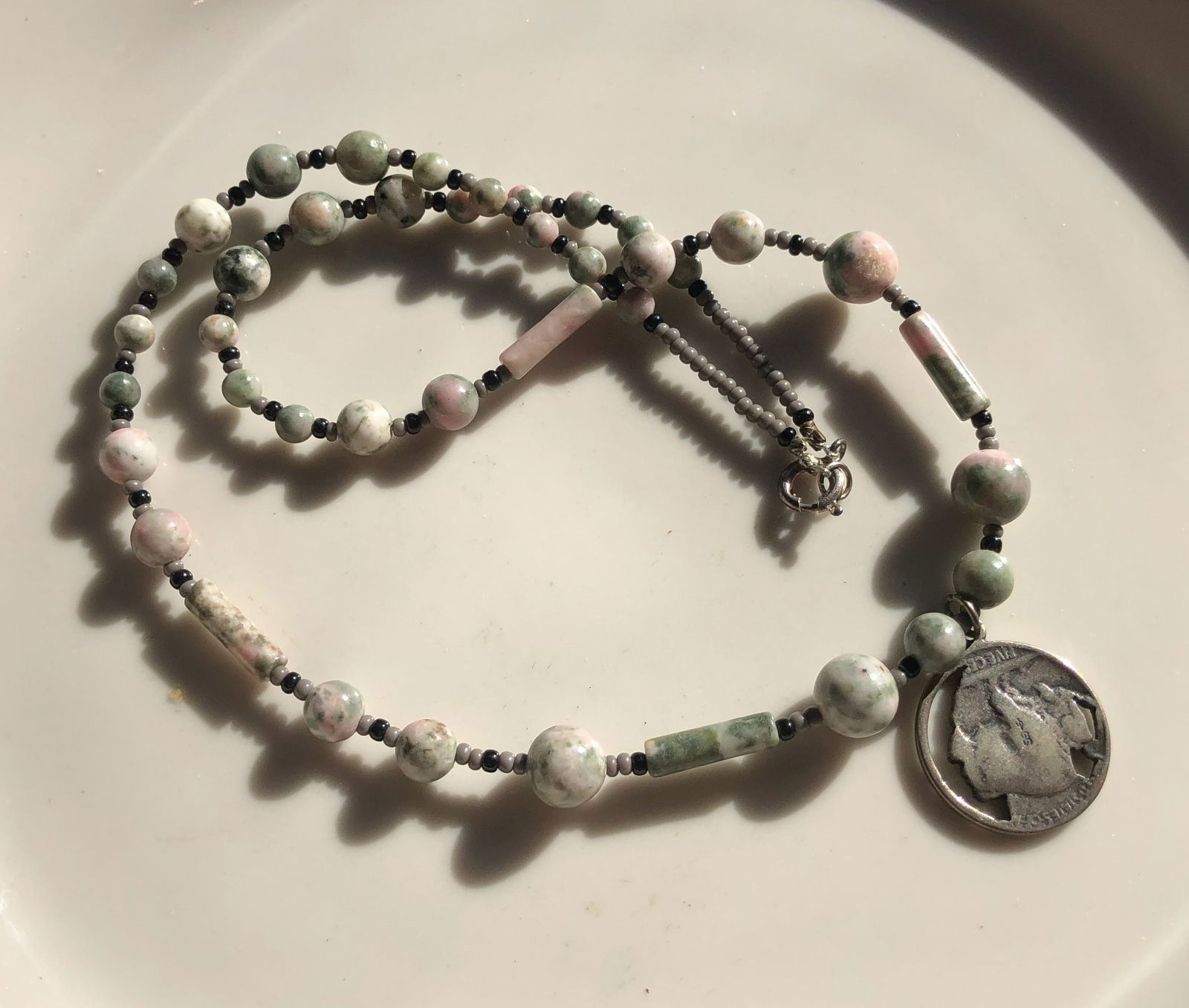 Vintage Silver Necklace: Vintage Silver Necklace