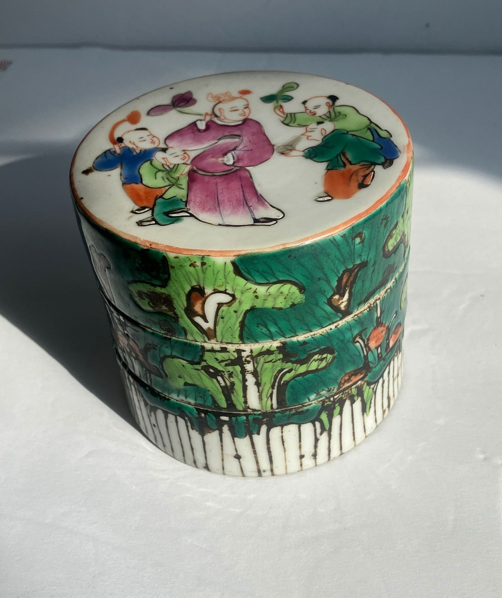Antique Chinese Porcelain Box (1 of 5)