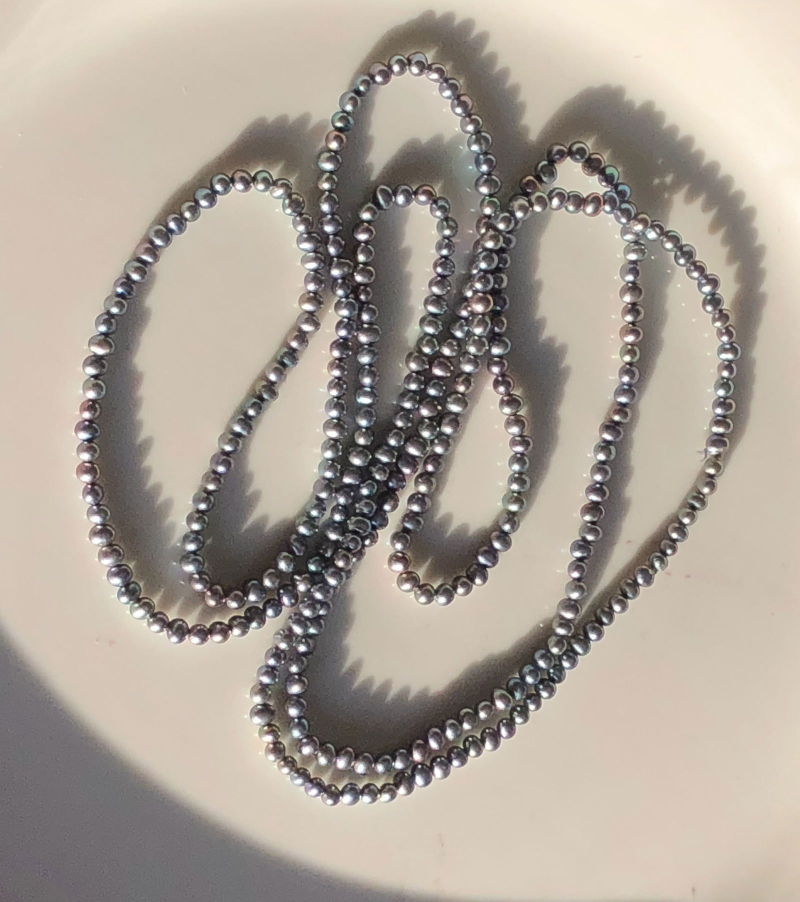 Vintage Pearl Necklace: Vintage Pearl Necklace