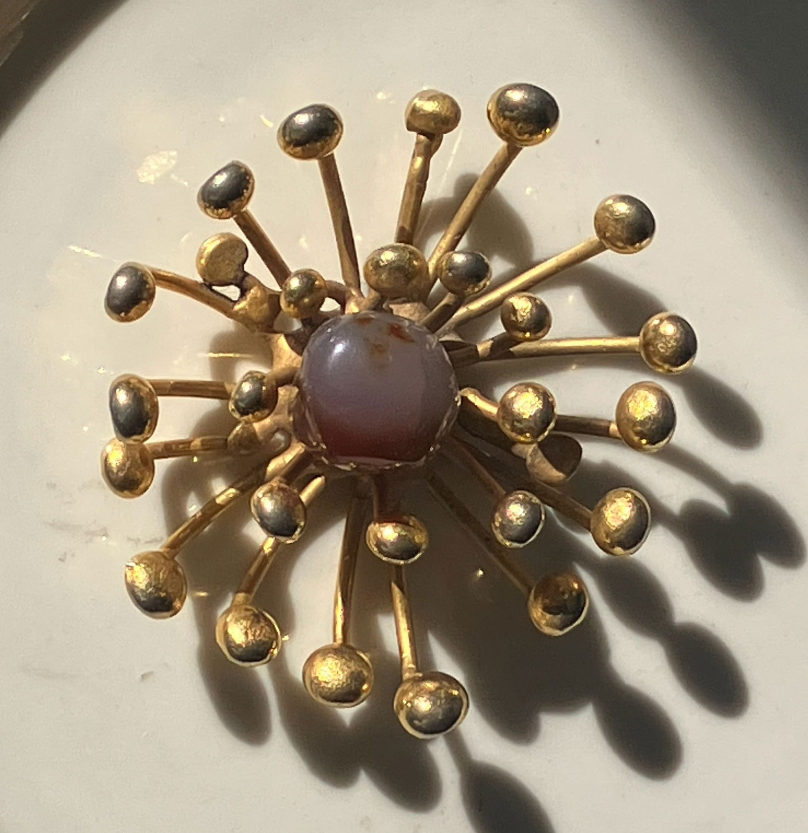 Vintage Gold Filled Piece: Vintage Gold Filled Piece, diameter: 3"