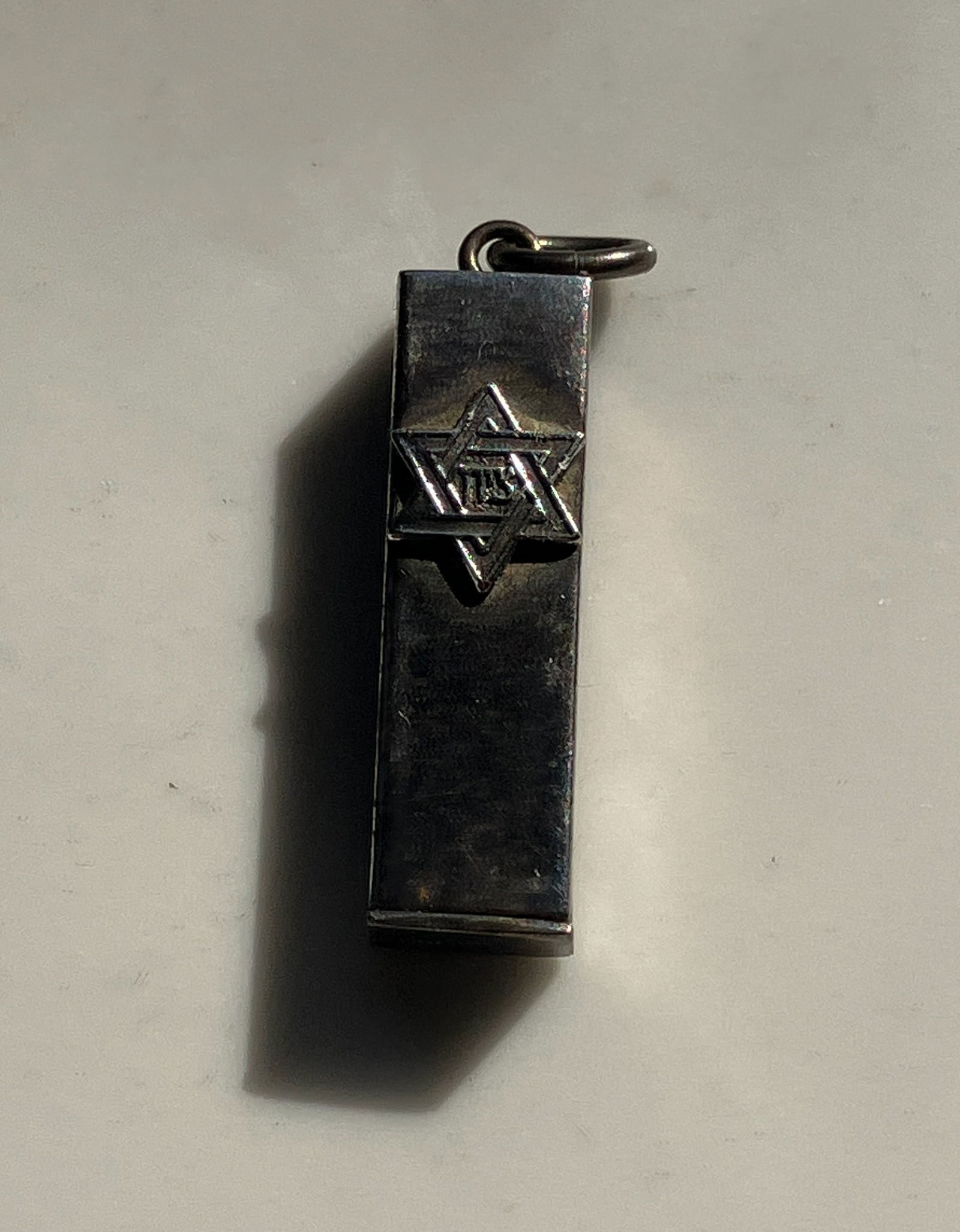 Vintage Silver Pendant: Vintage Silver Pendant