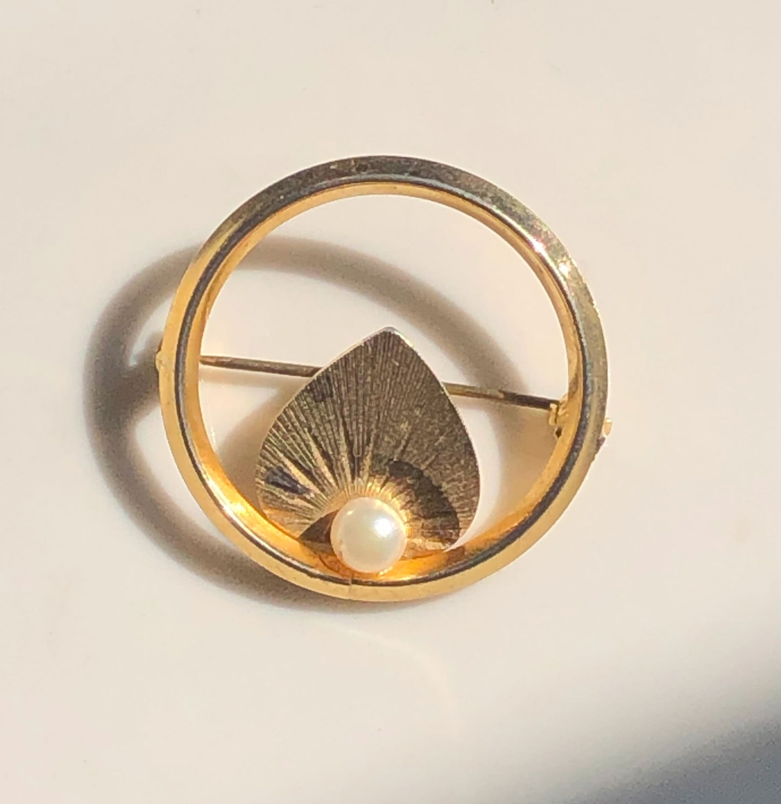 Vintage Brooch Pin (1 of 5)