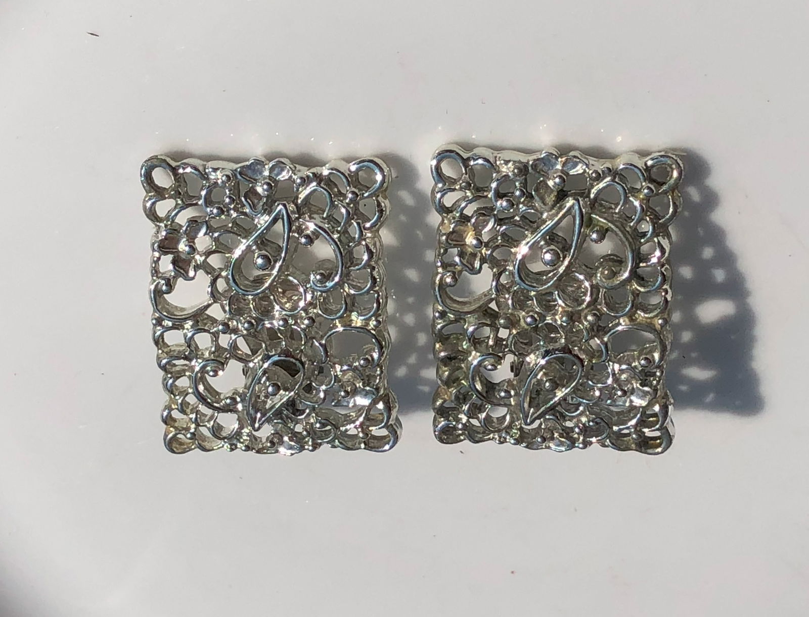 Pair of Earrings (1 of 2)