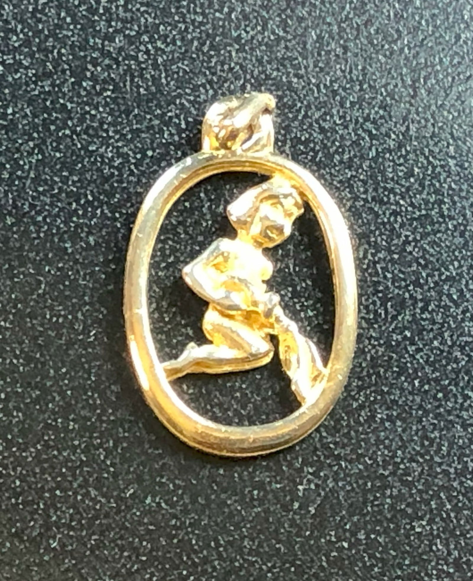 Vintage Pendant: Vintage Pendant