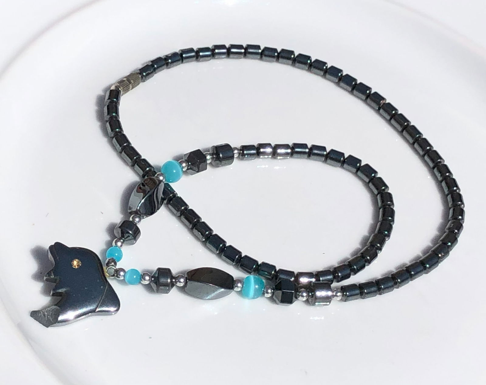 Vintage Necklace: Vintage Necklace