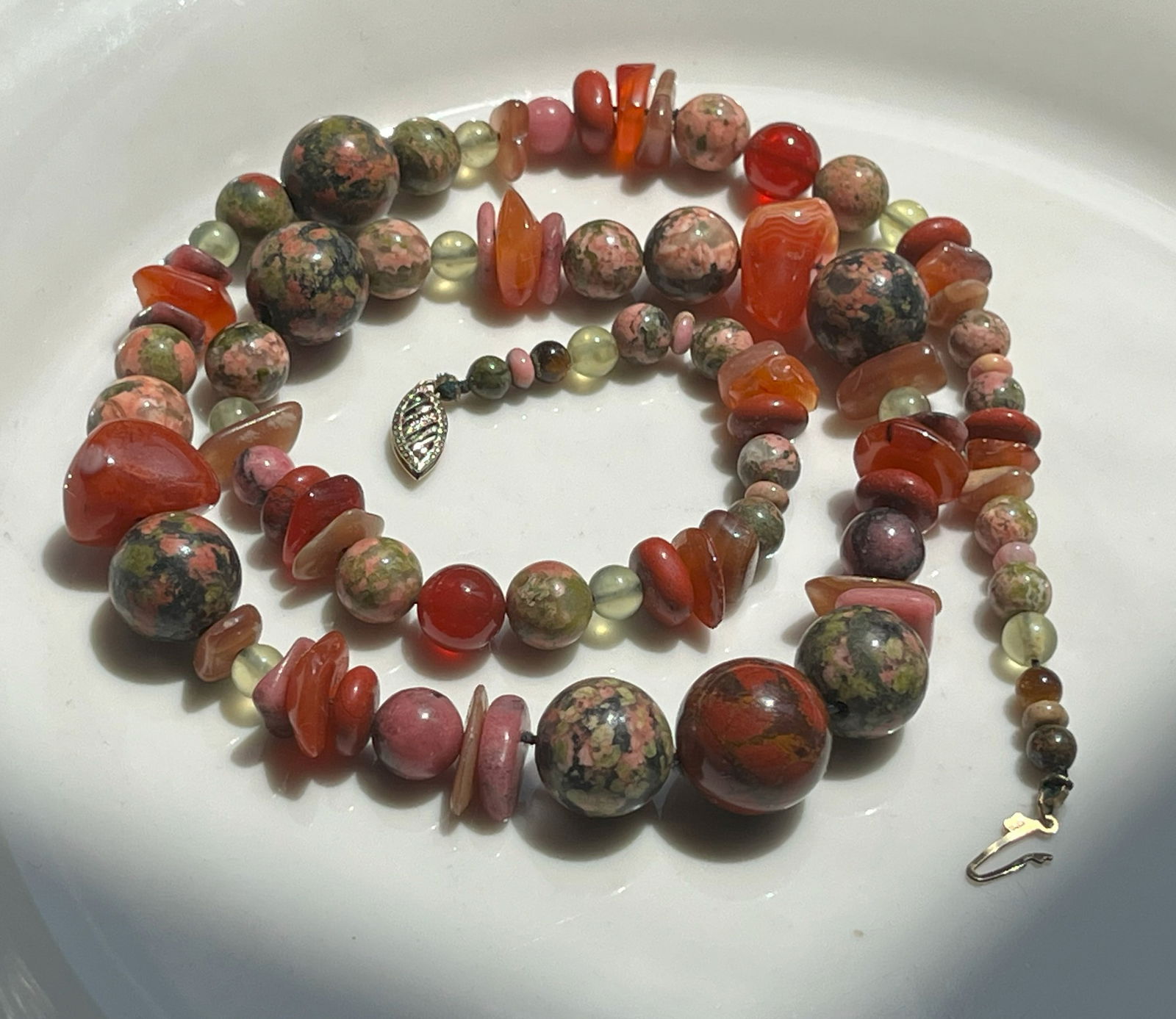 Vintage Stone Necklace: Vintage Stone Necklace