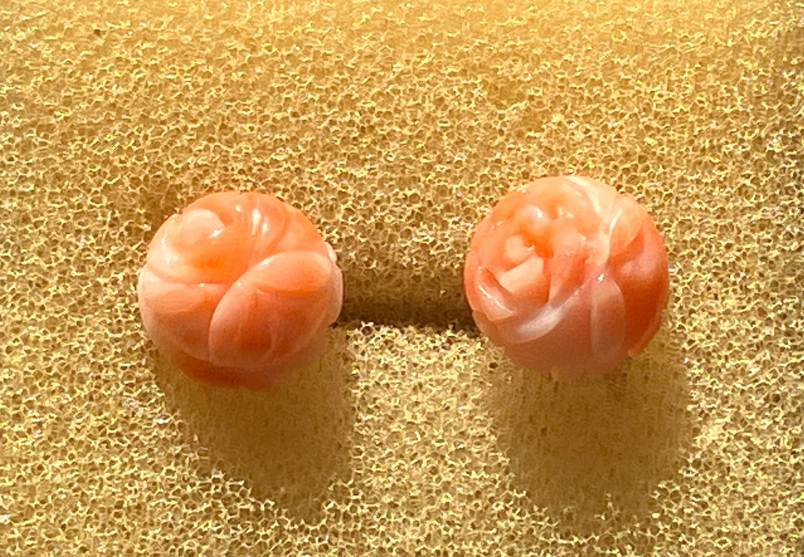 Pair of Coral Earrings: Pair of Coral Earrings