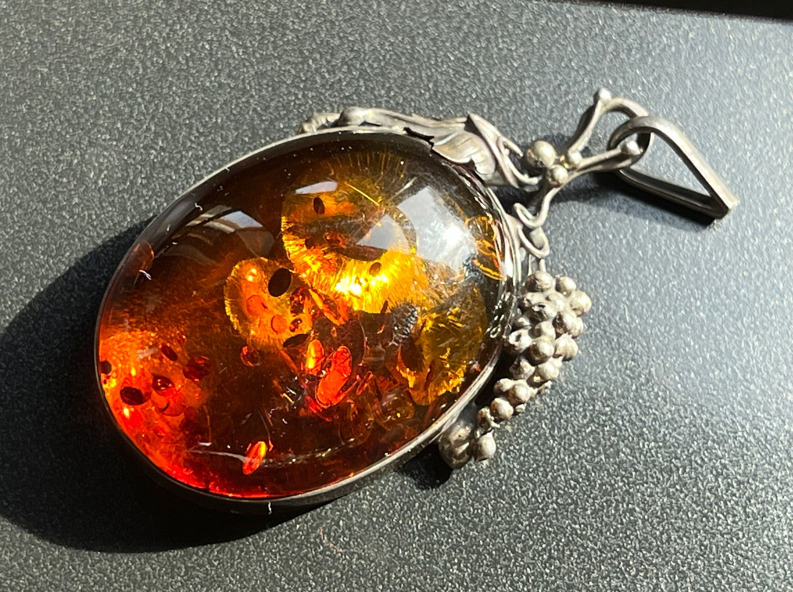 Antique silver Ambr Pendant (1 of 4)