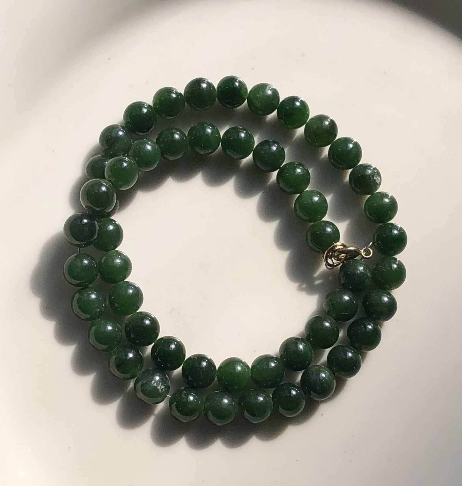 Vintage Green Jade Necklace (1 of 1)