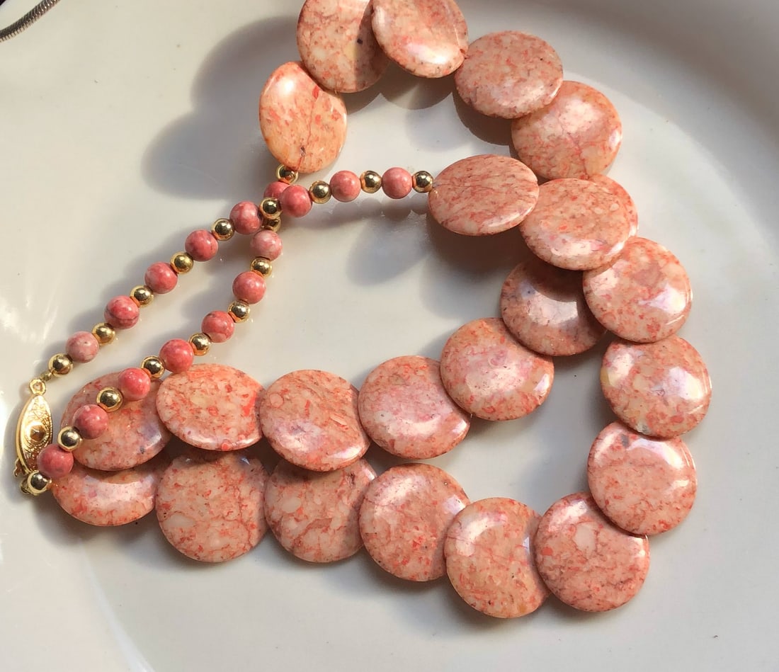 Vintage Necklace: Vintage Necklace