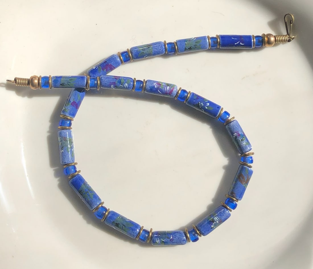 Vintage Necklace: Vintage Necklace