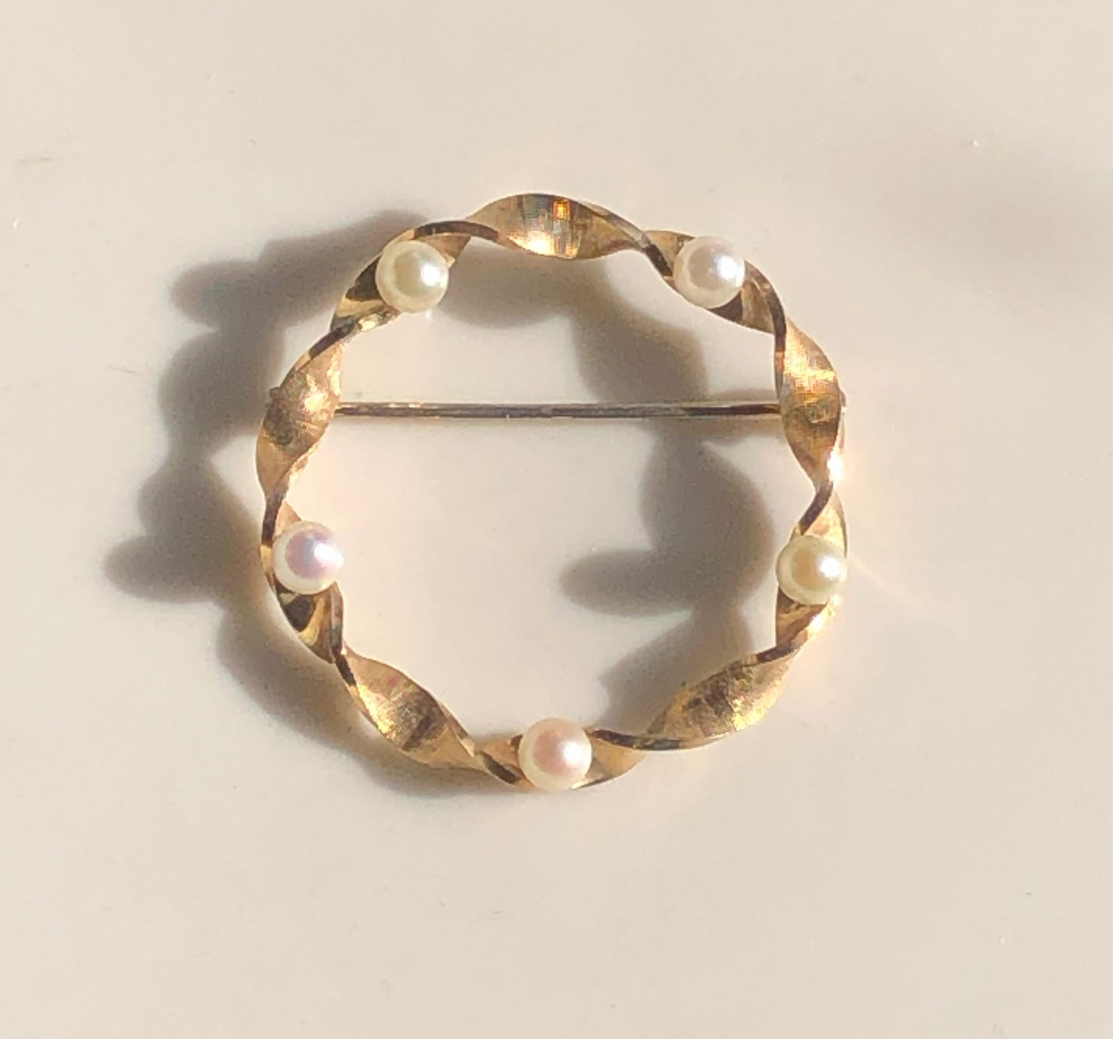 Vintage Gold Filled Brooch Pin (1 of 4)