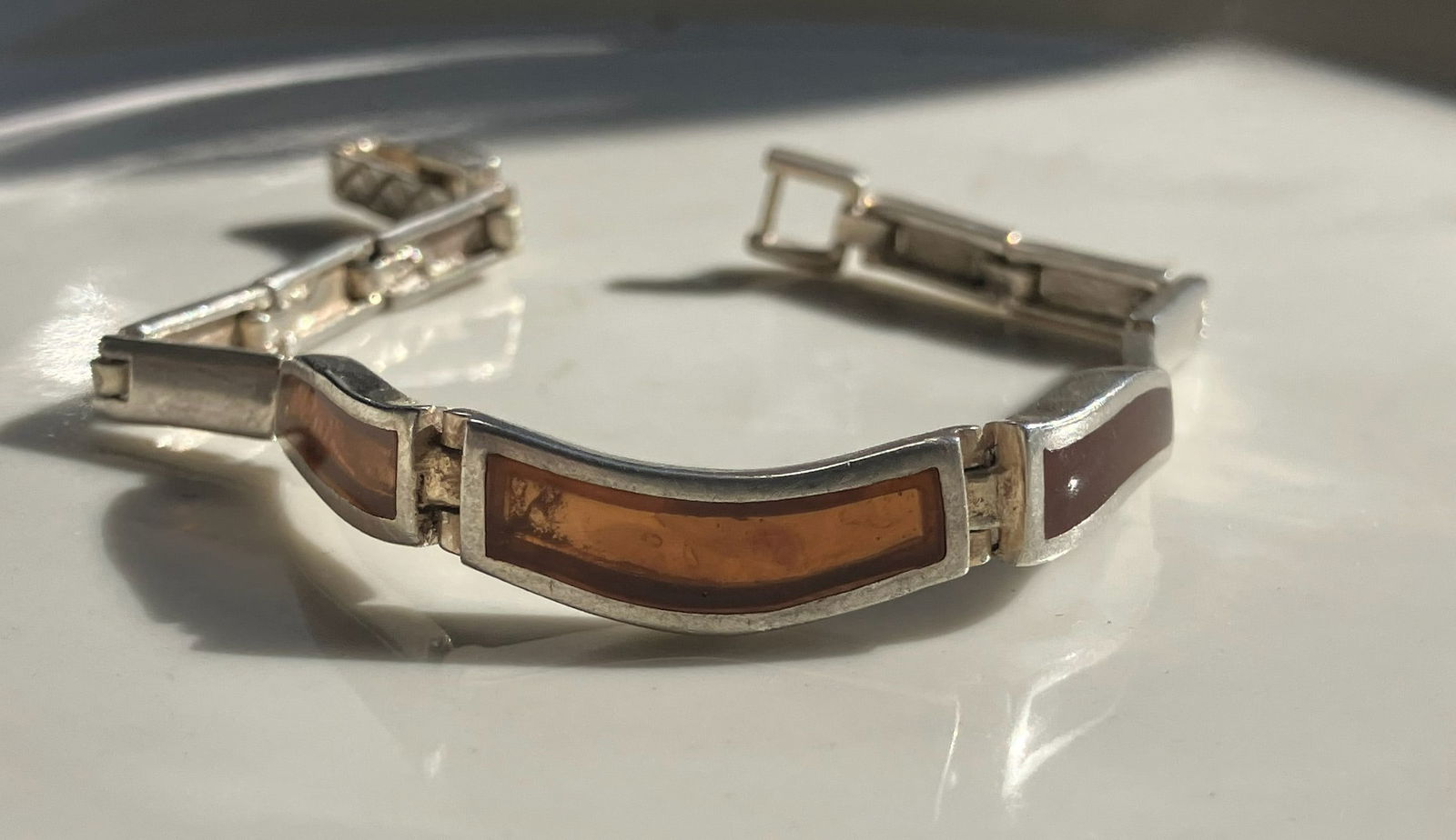 Vintage Silver Bracelet: Vintage Silver Bracelet, weight 15.4g