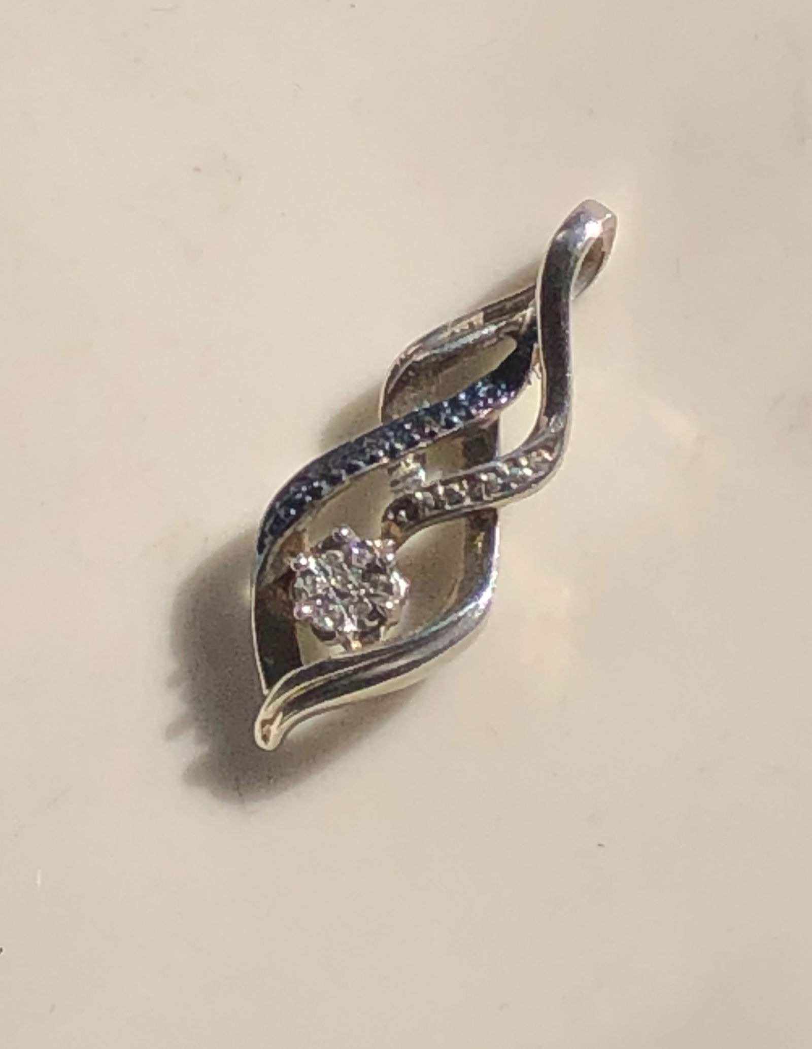 Vintage Silver Pendent - 3