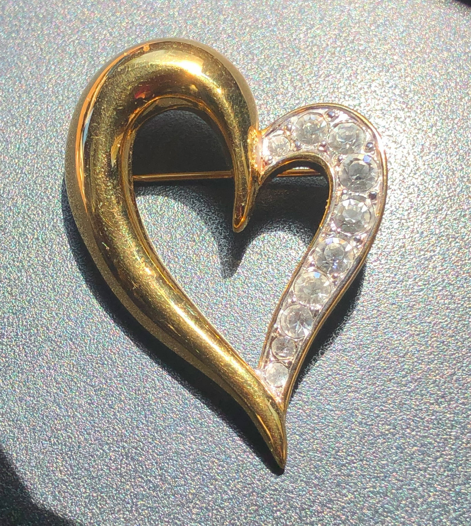 Vintage Brooch Pin: Vintage Brooch Pin