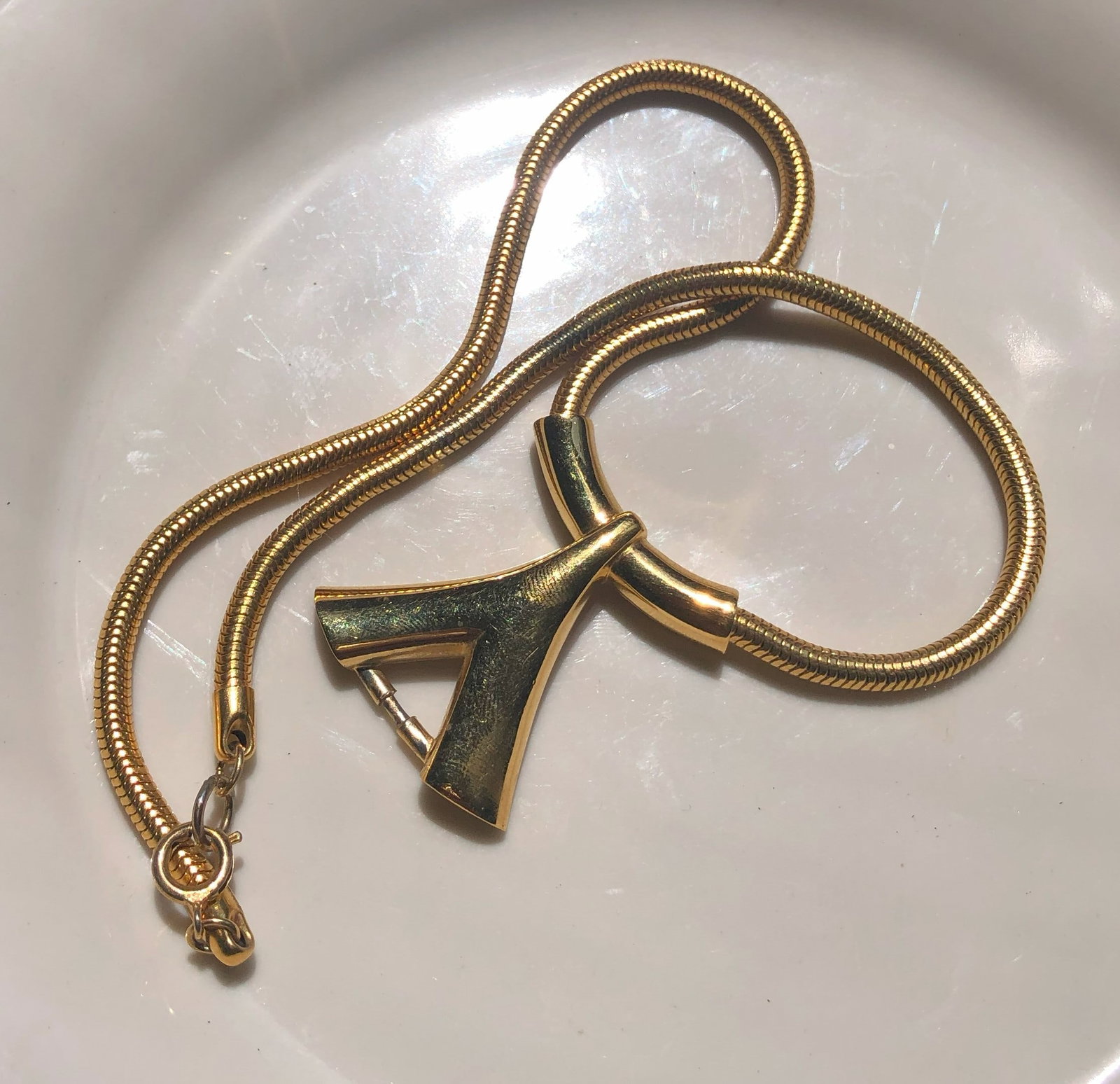 Vintage Trifari Necklace: Vintage Trifari Necklace