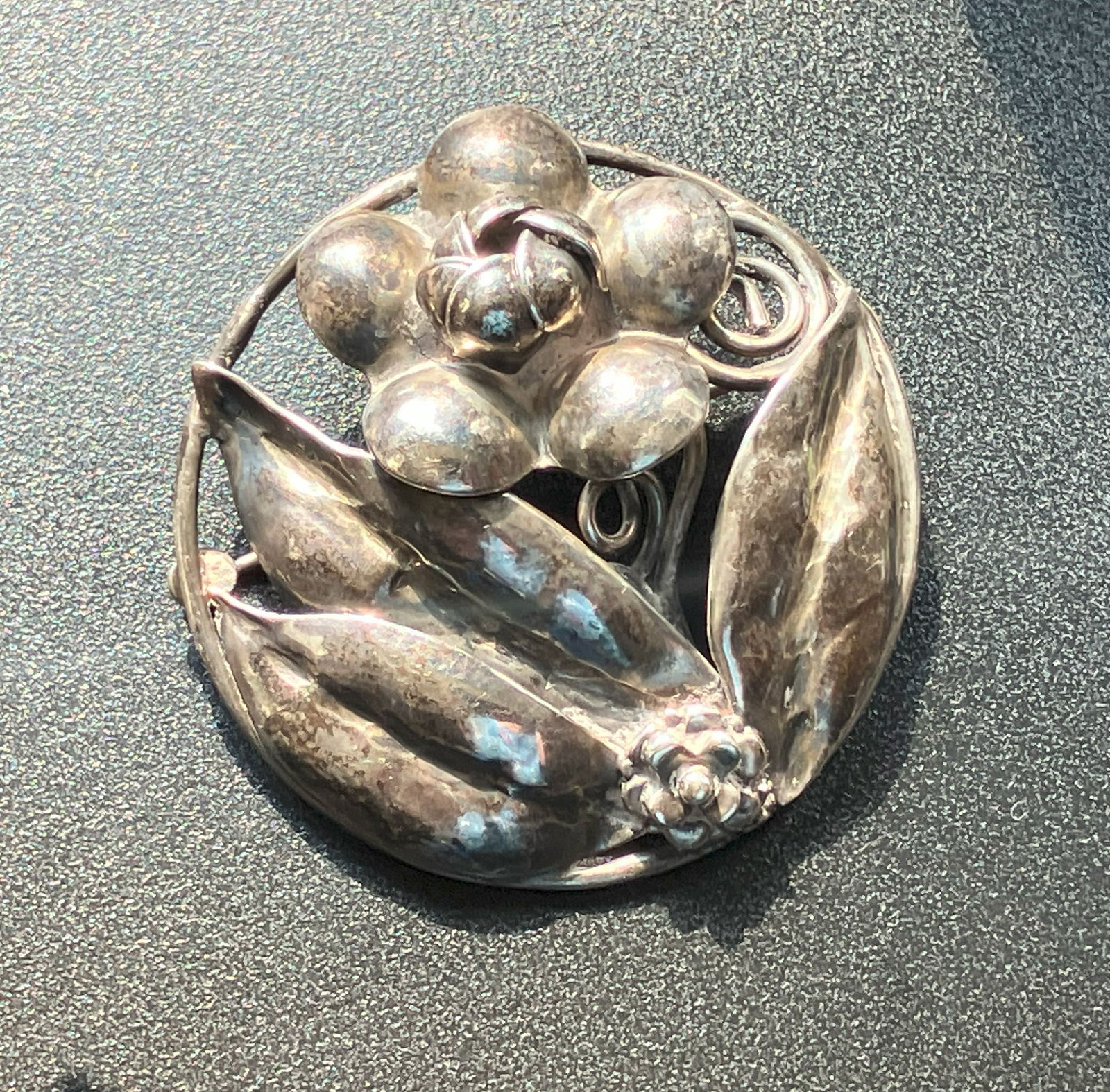 Vintage Silver Brooch Pin: Vintage Silver Brooch Pin, weight 13g