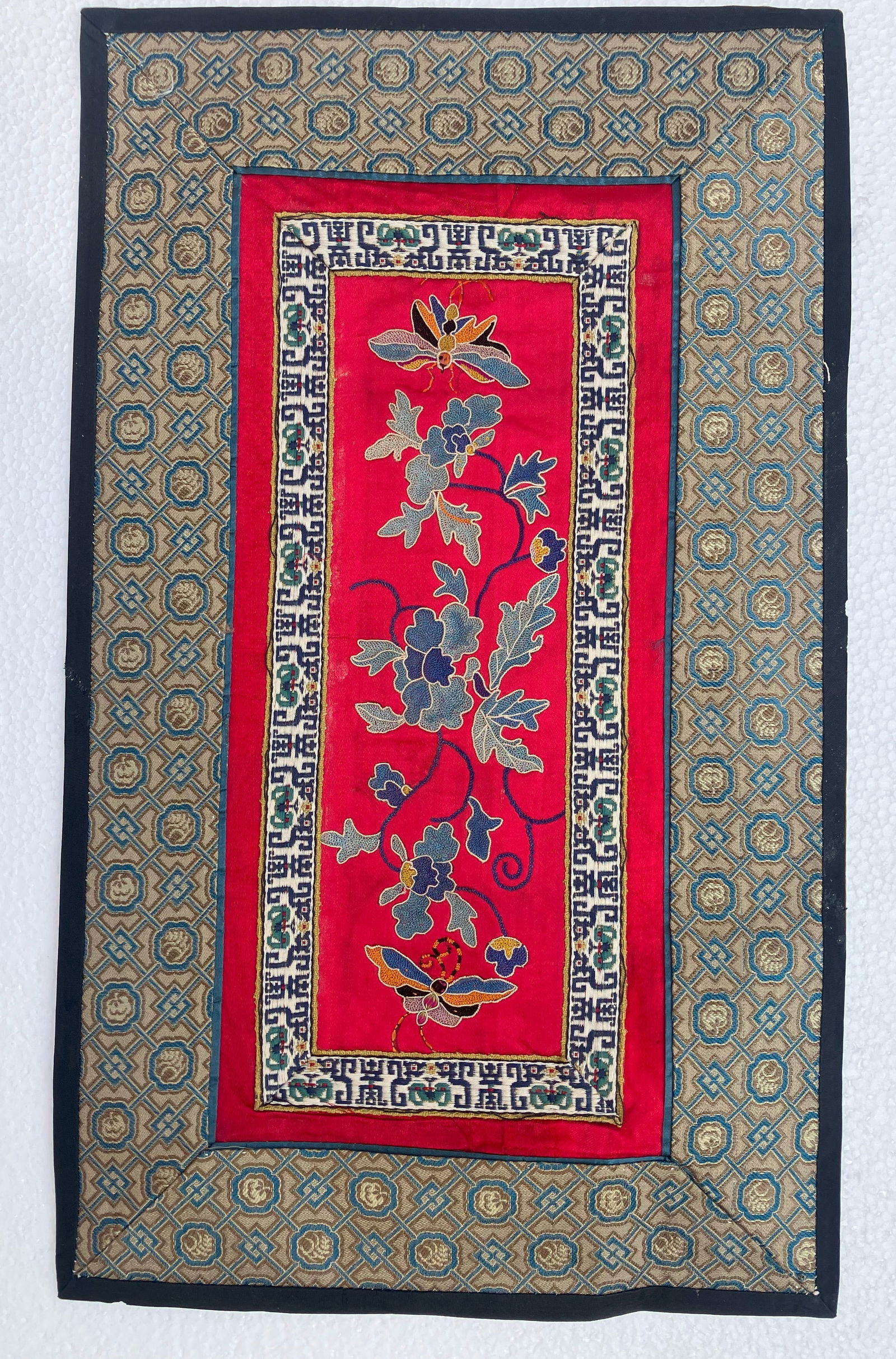 Vintage Embroidery Panel: Vintage Embroidery Panel, Diametyer: 14" x 9"