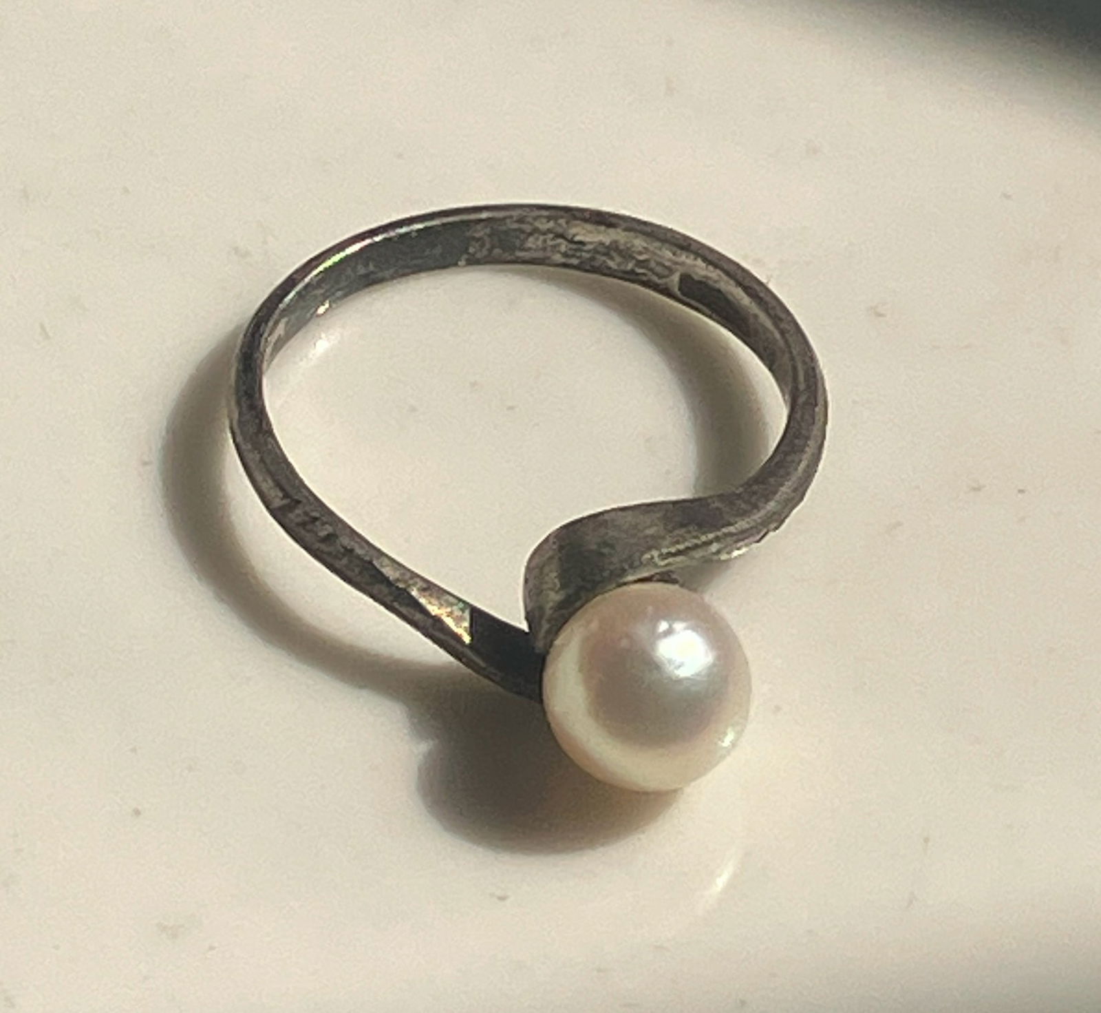 Vintage Silver Pearl Ring: Vintage Silver Pearl Ring, Size 5