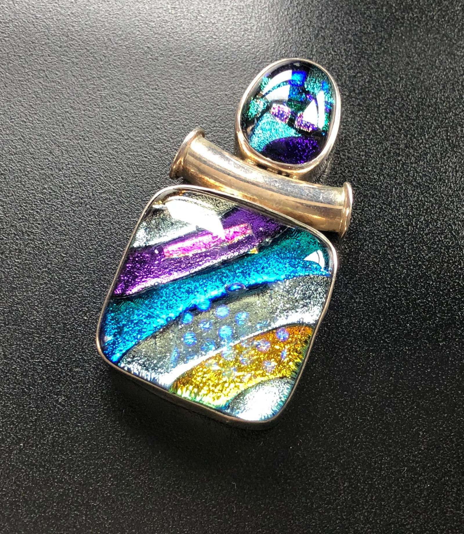 Vintage Silver Glass Pendant: Vintage Silver Glass Pendant, weight 23.7g