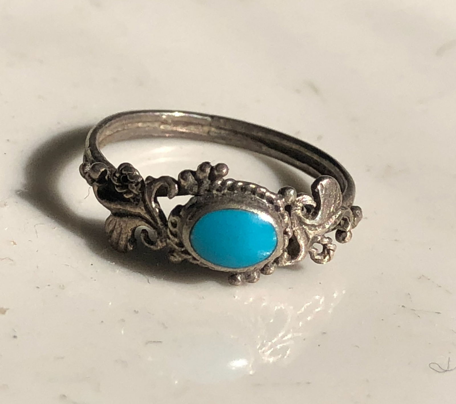 Vintage silver ring: Vintage silver ring, Size 6