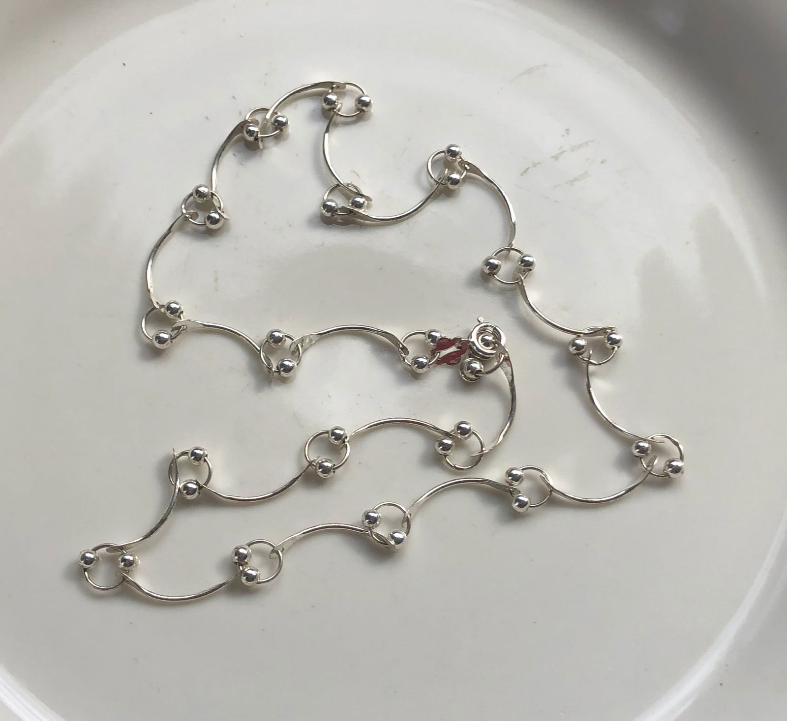 Vintage Silver Necklace: Vintage Silver Necklace