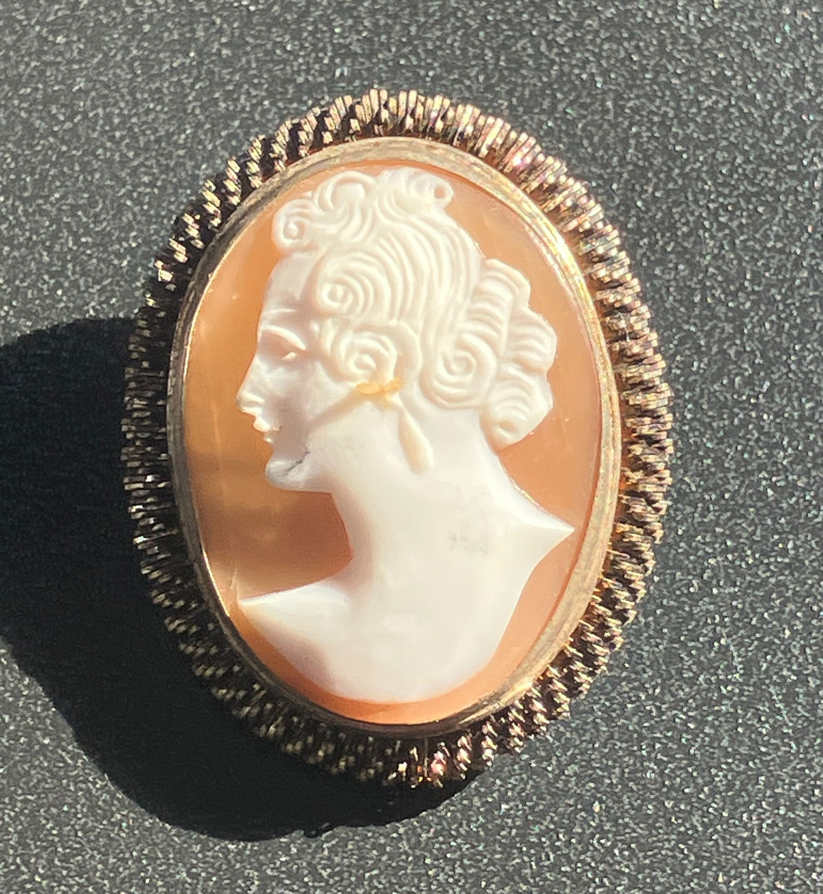 Vintage Cameo Silver Brooch Pin (1 of 2)