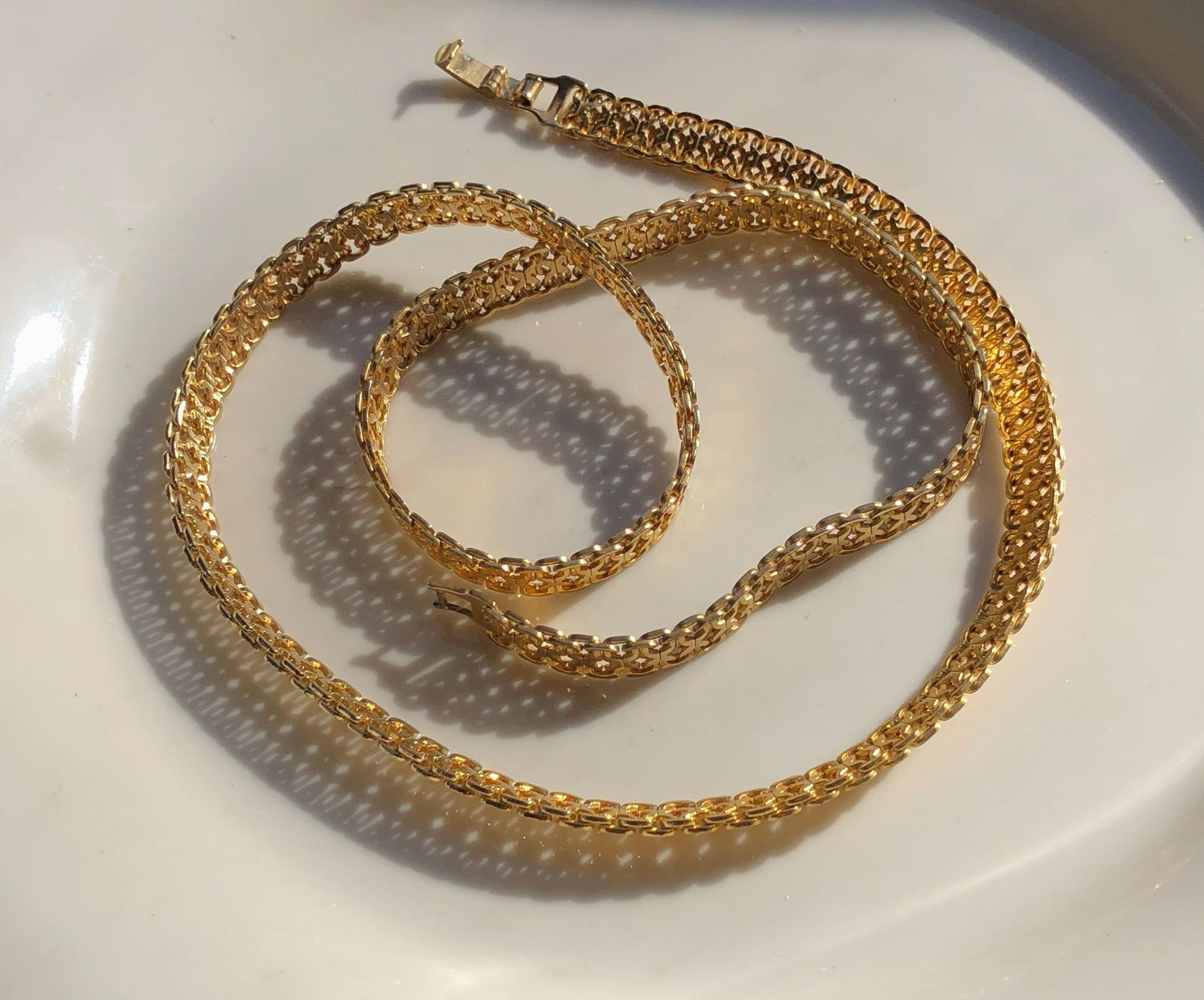 Vintage Gold Filled Necklace: Vintage Gold Filled Necklace
