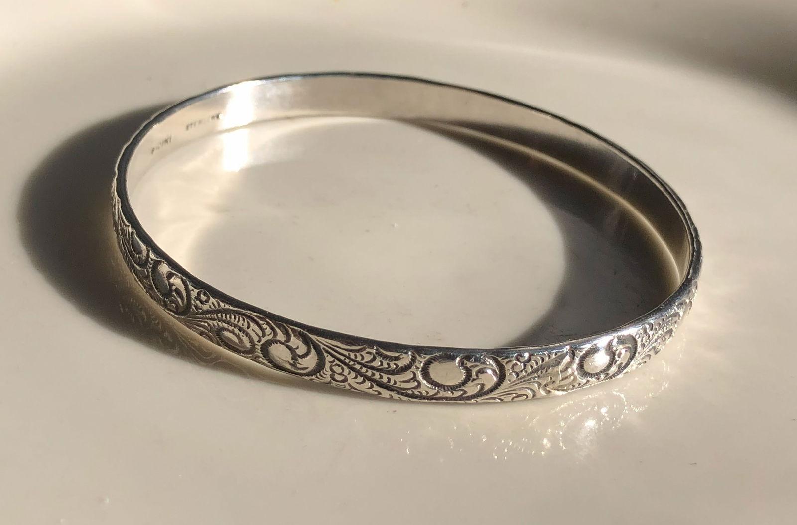 Engraved Silver Bangle: Engraved Silver Bangle, weight 20g