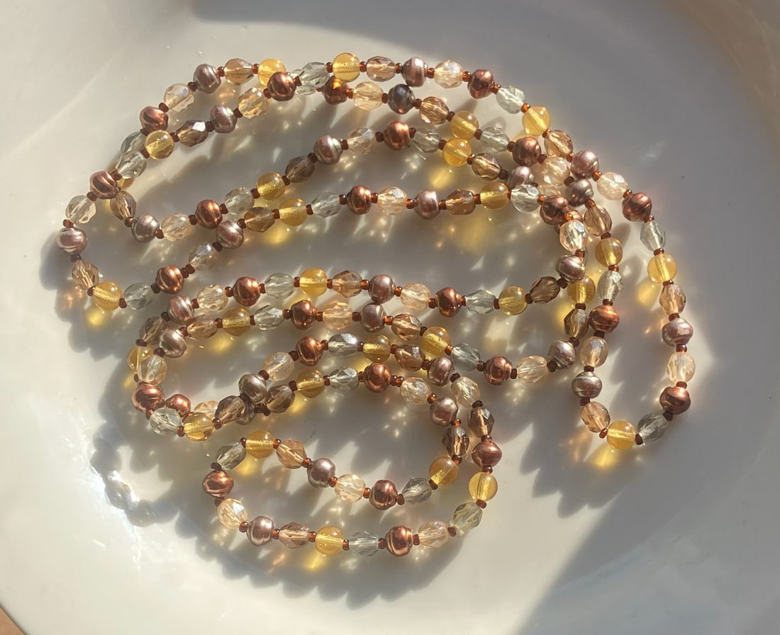 Vintage Necklace: Vintage Necklace