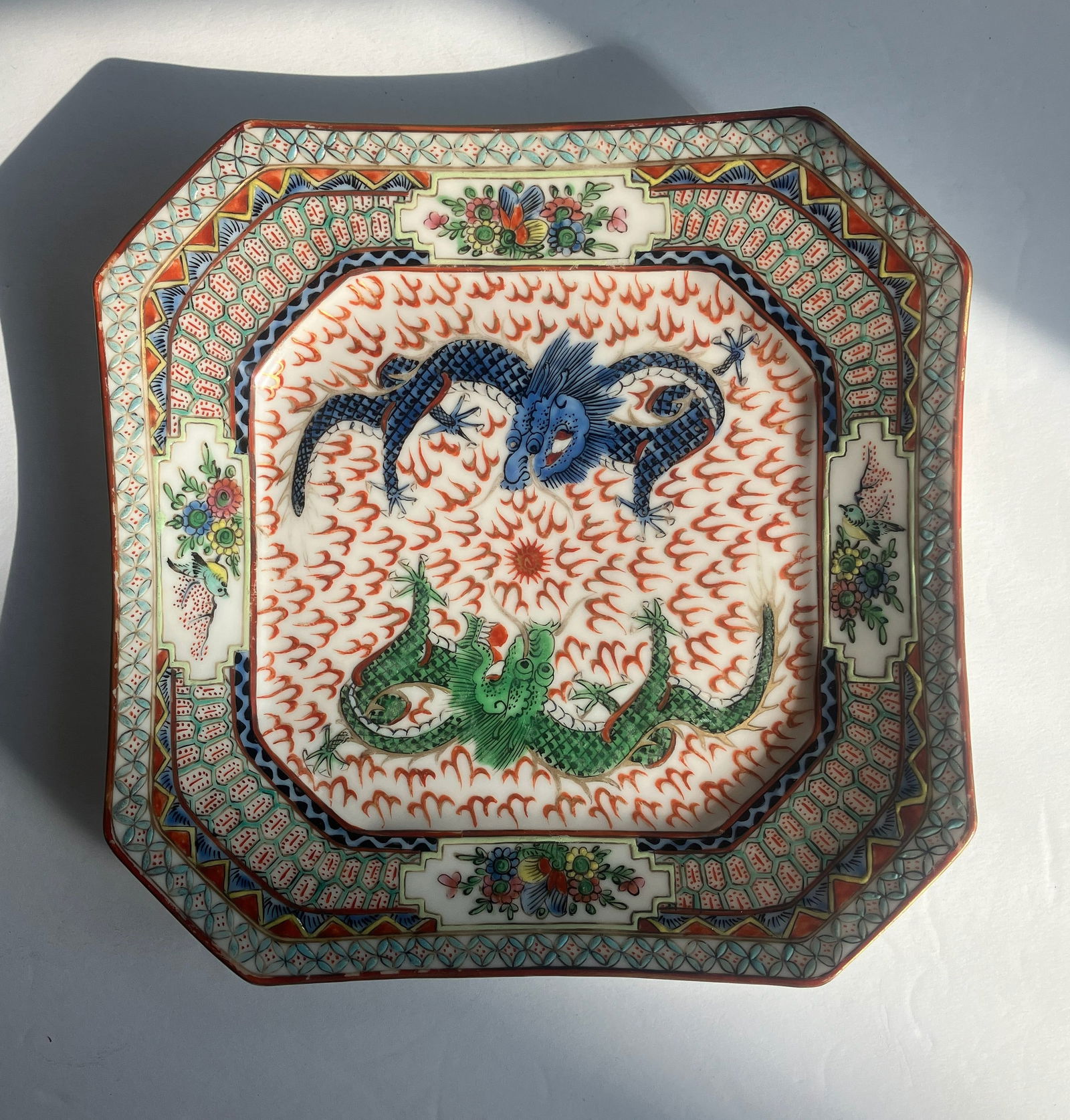 Vintage Dragon Plate: Vintage Dragon Plate, Size: 7.25"