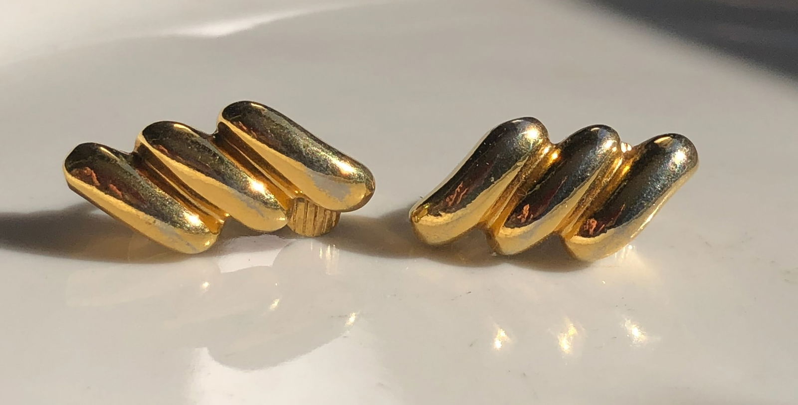 Pair of Gold Filled Earrings (1 of 2)