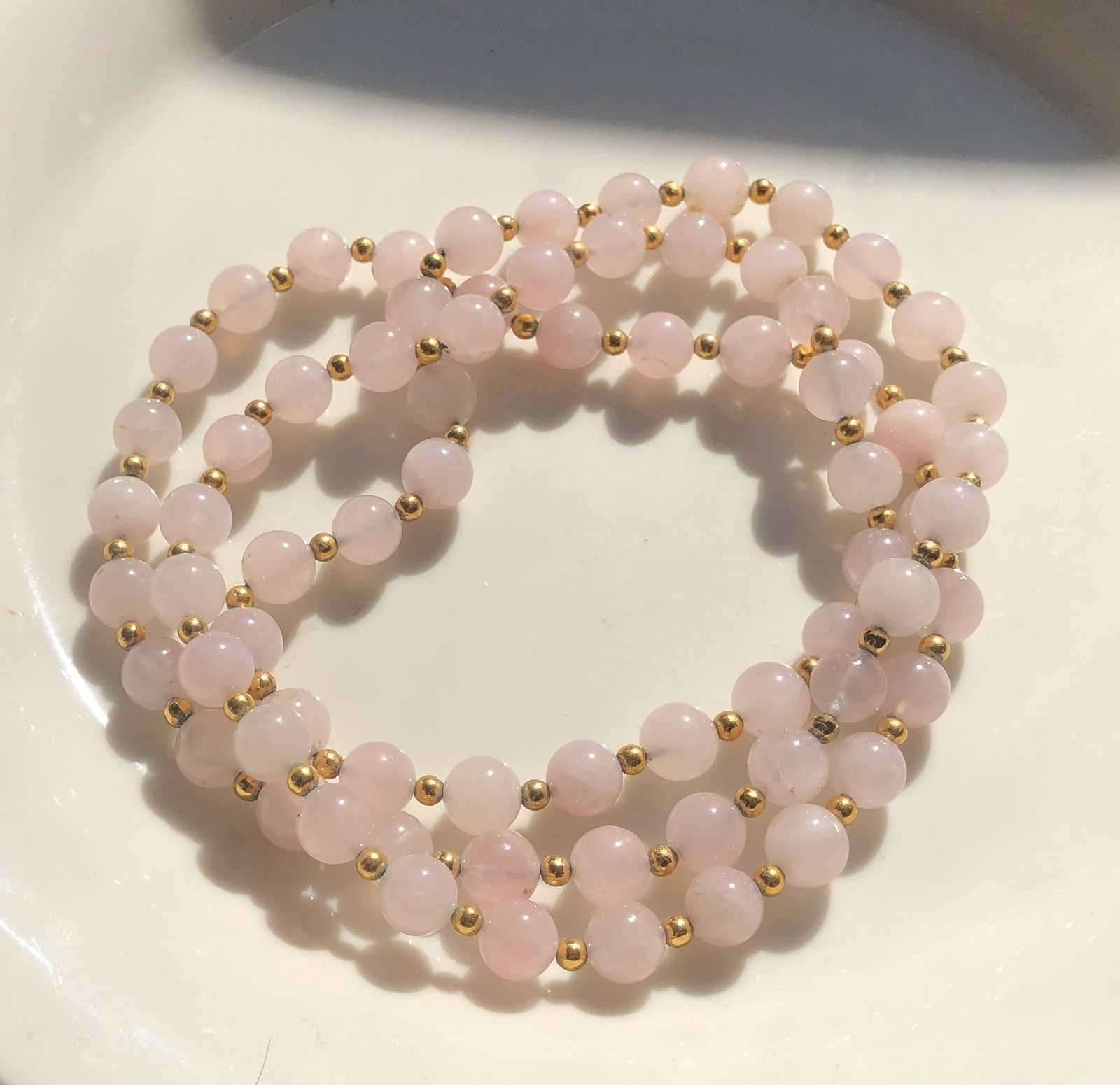 Vintage Pink Quartz Necklace: Vintage Pink Quartz Necklace