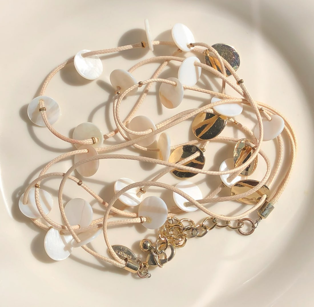 Vintage Necklace: Vintage Necklace