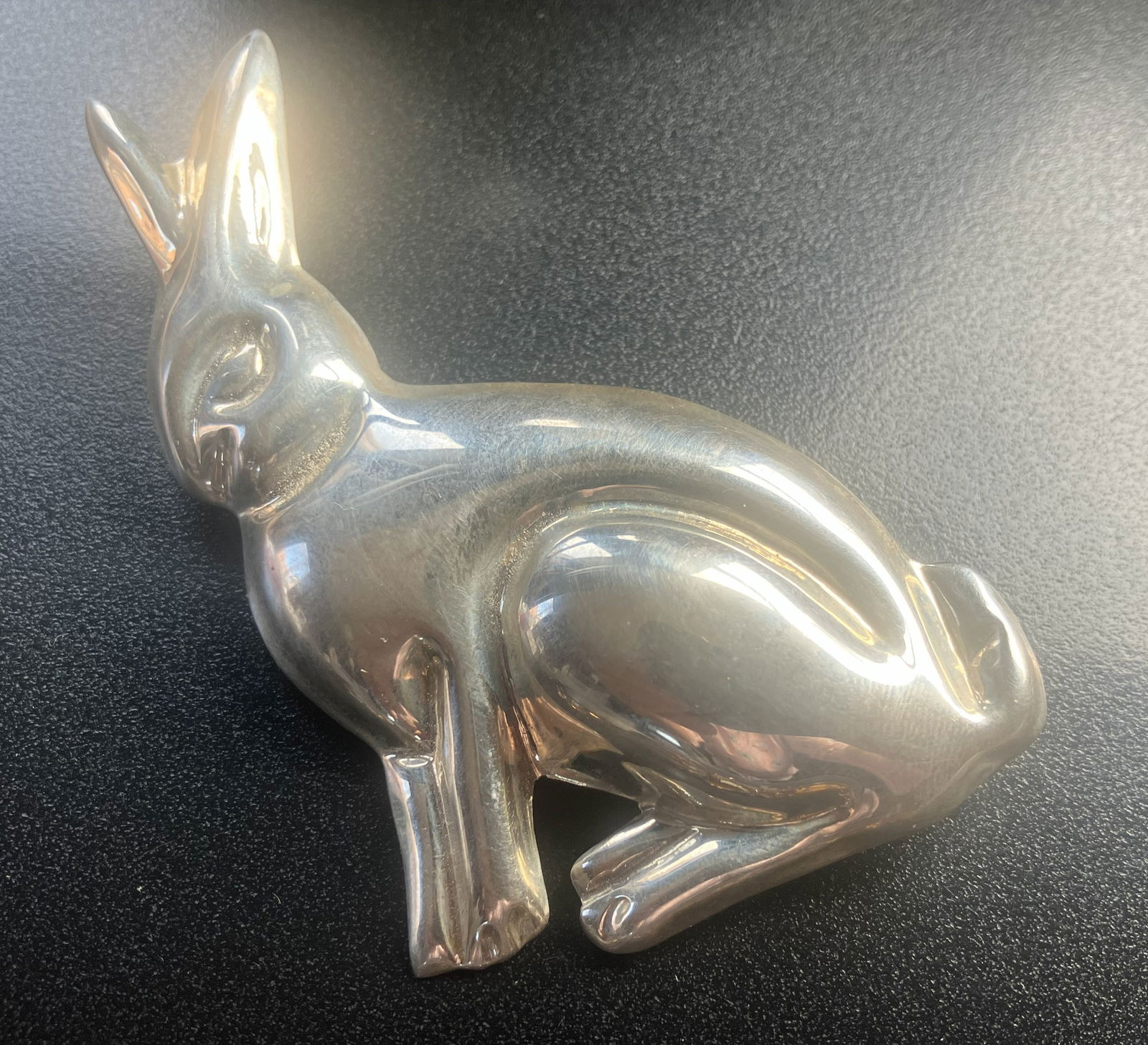 Vintage Silver Brooch Pin: Vintage Silver Brooch Pin, Size: 3"