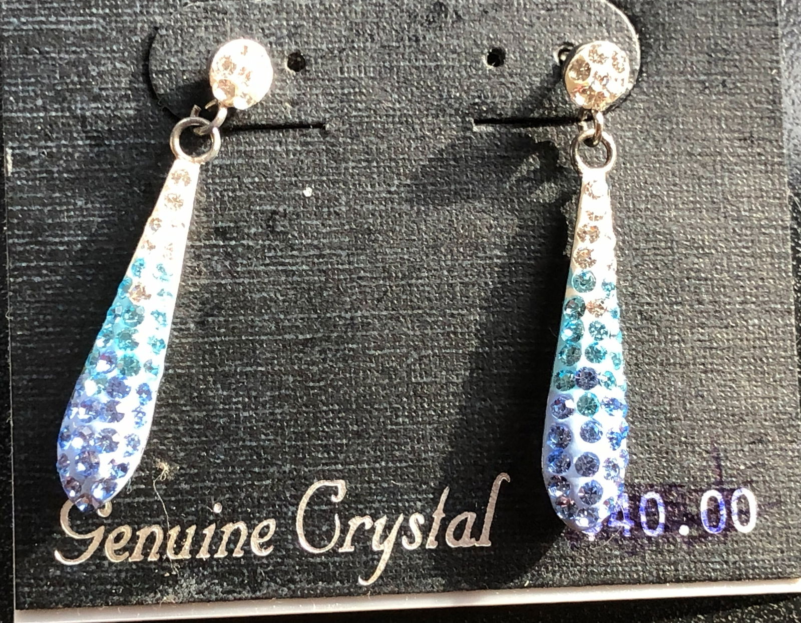 Pair of Earrings: Pair of Earrings