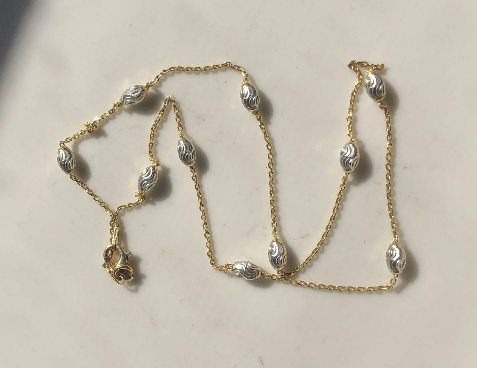 Vintage Silver Necklace: Vintage Silver Necklace