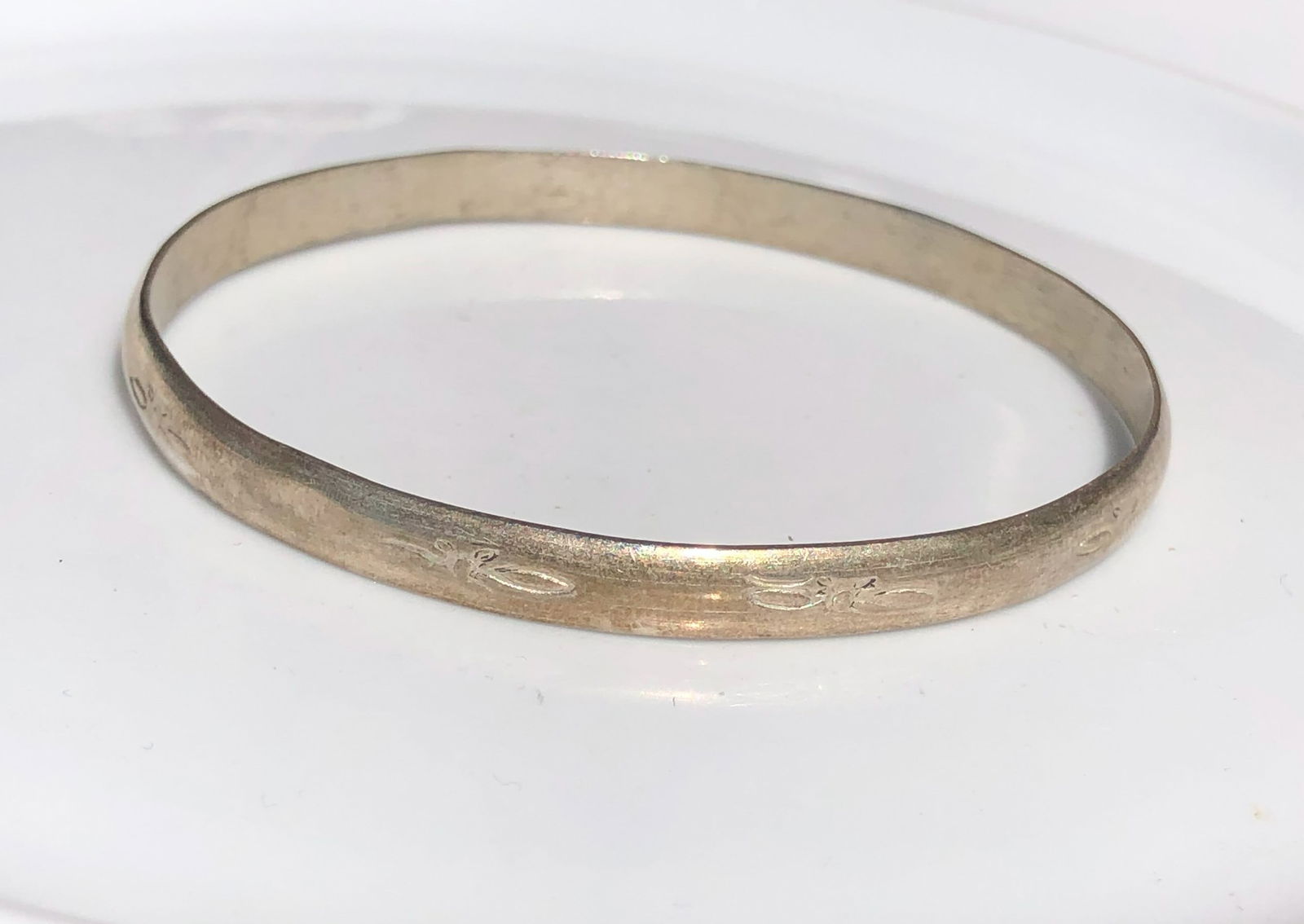 Vintage Silver Bracelet: Vintage Silver Bracelet, weight 15.4g