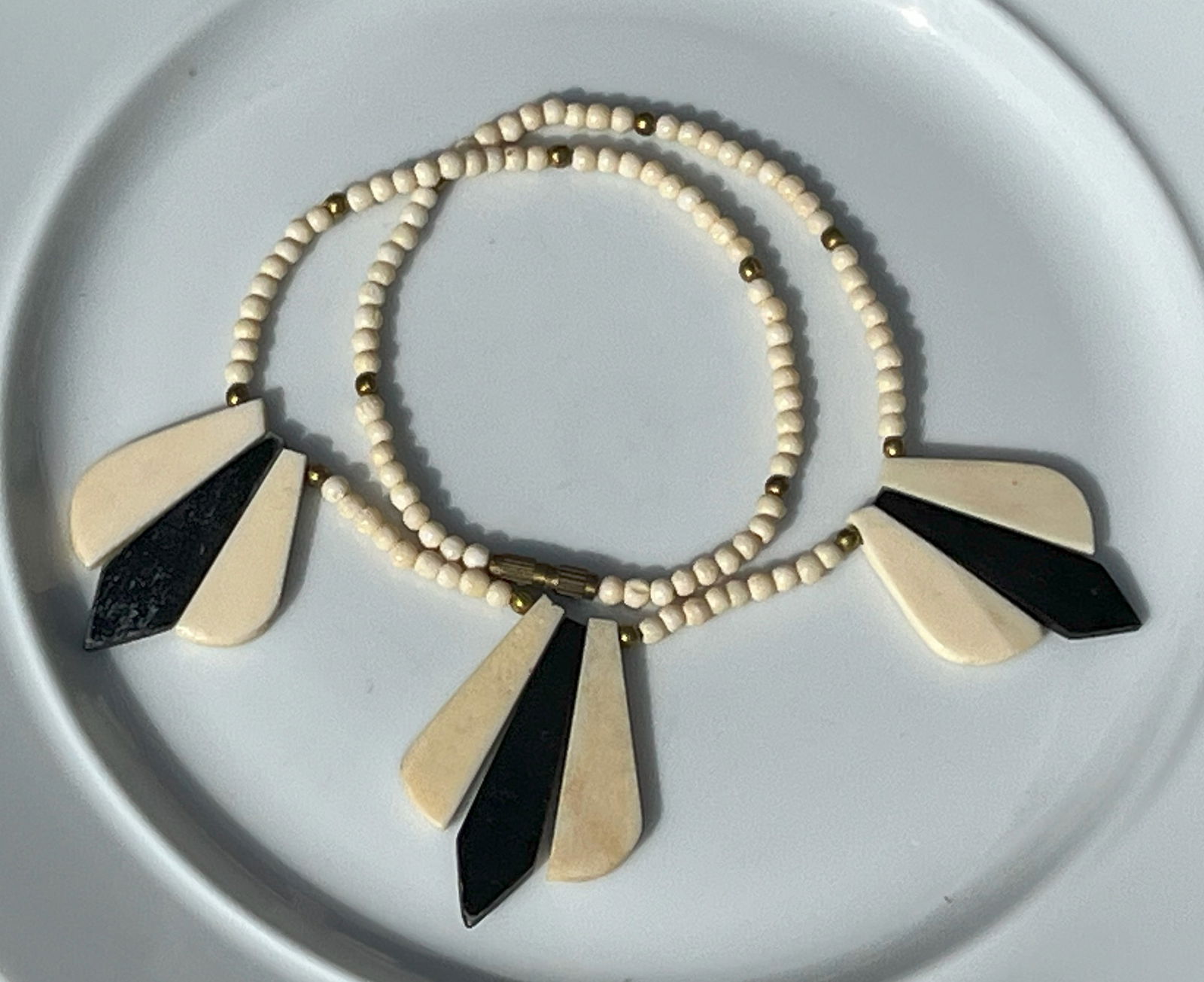 Vintage Necklace: Vintage Necklace