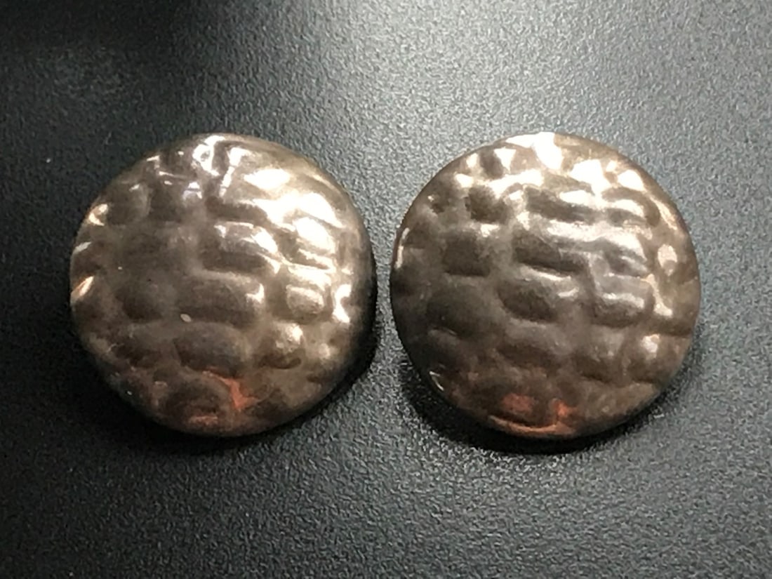 Pair of Silver Earrings: Pair of Silver Earrings, weight 14.9g