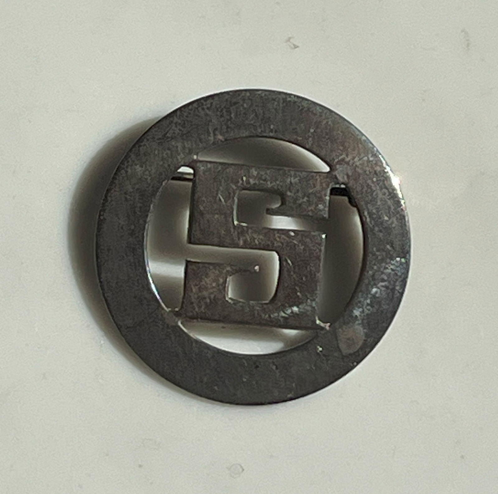 Vintage Silver Brooch Pin: Vintage Silver Brooch Pin