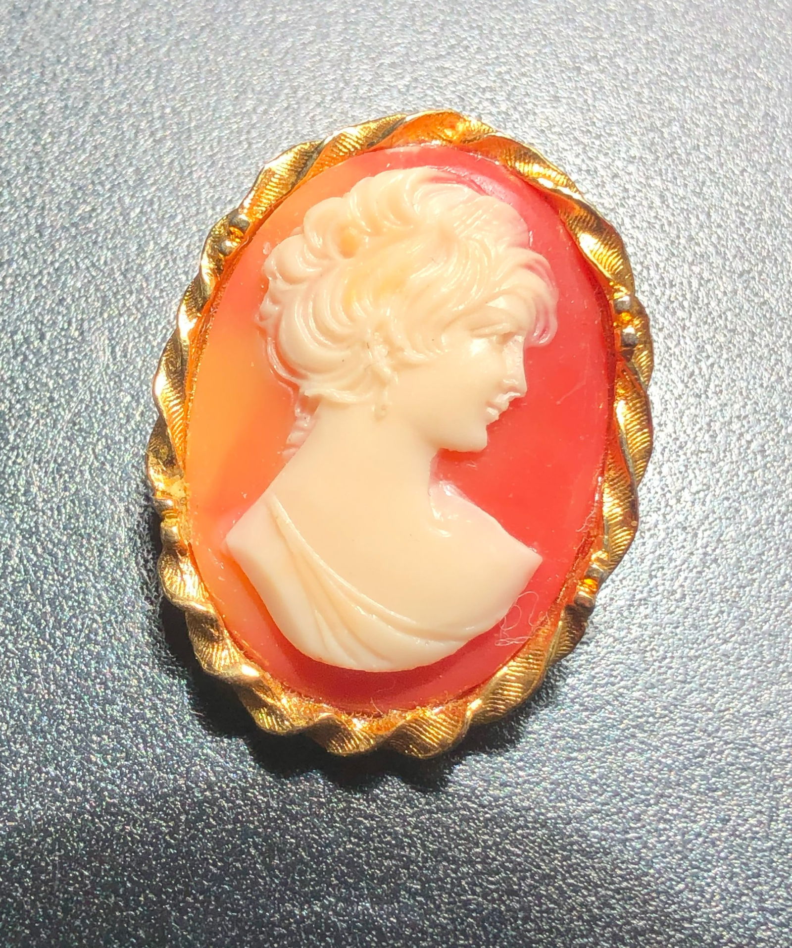 Vintage Brooch Pin: Vintage Brooch Pin