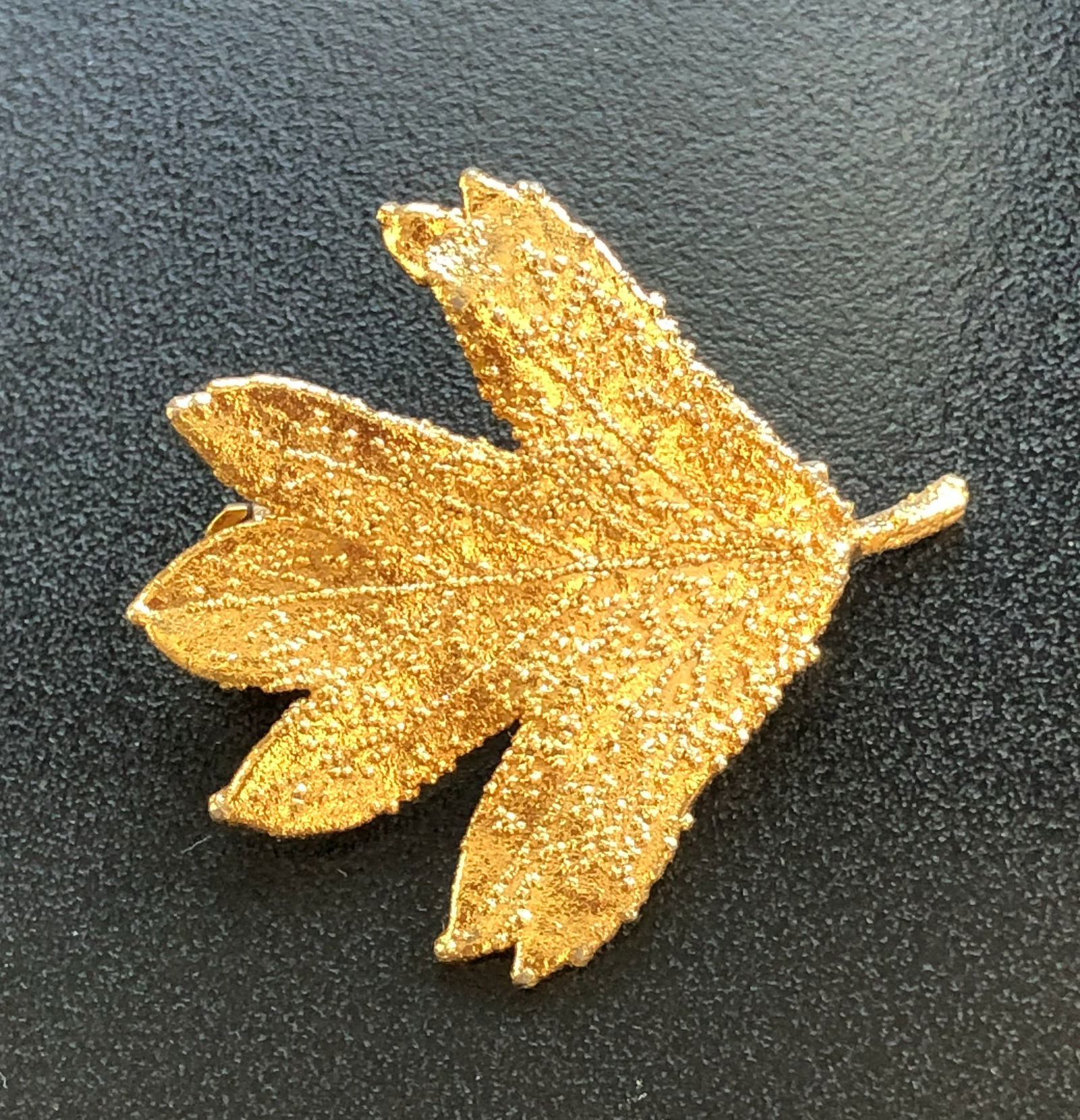 Vintage Gold Filled Brooch Pin (1 of 2)