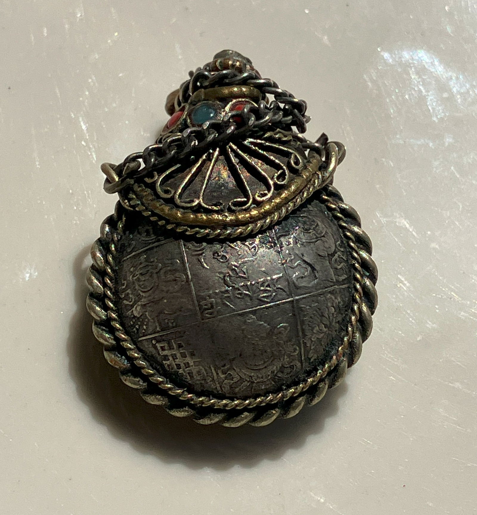 Antique Tibet Pendant: Antique Tibet Pendant, Size: 2"