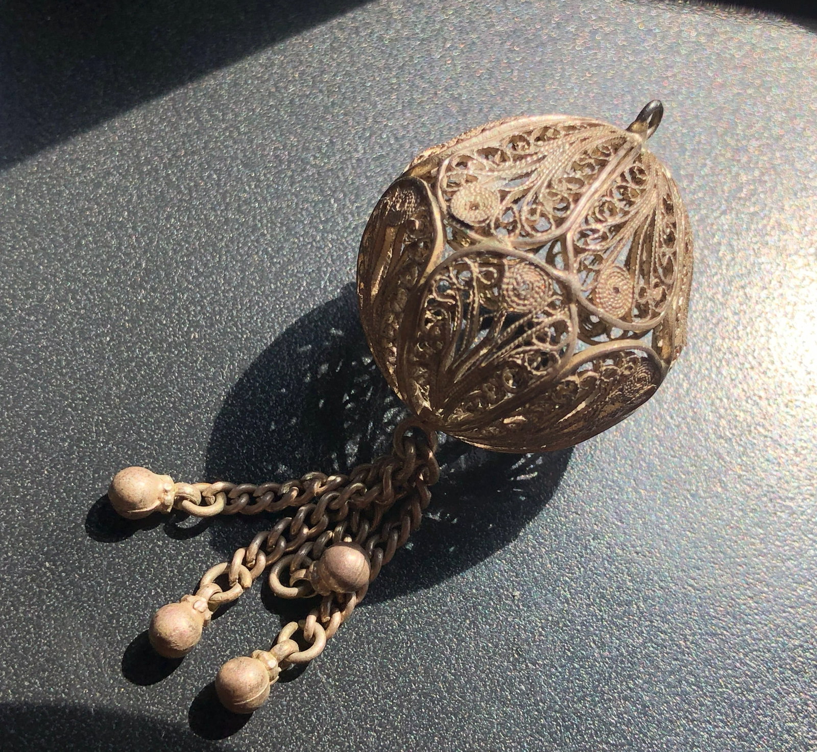 Antique Silver Pendant: Antique Silver Pendant