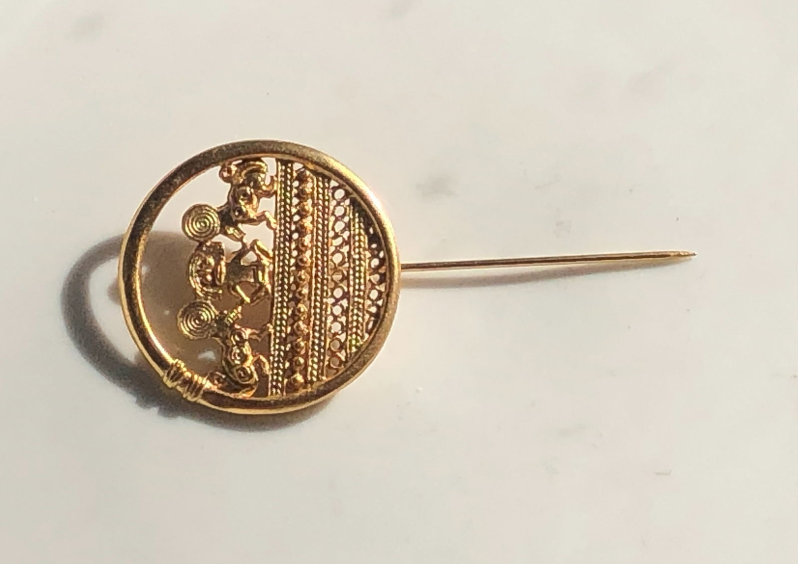 Vintage gold Filled Brooch Pin (1 of 3)