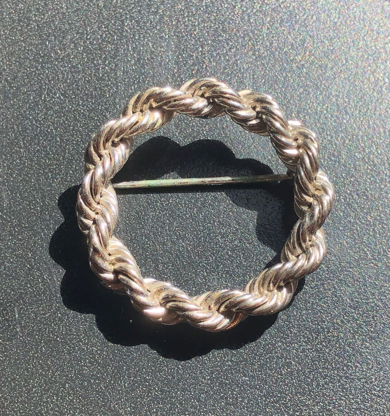 Vintage Silver Brooch Pin: Vintage Silver Brooch Pin