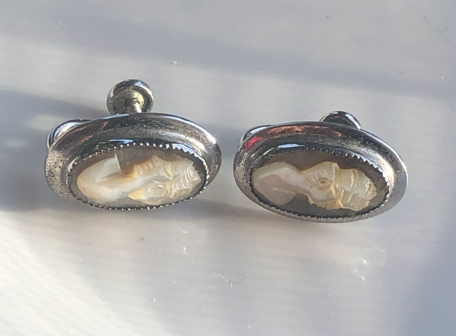 Pair of Silver Cameo Earrings: Pair of Silver Cameo Earrings