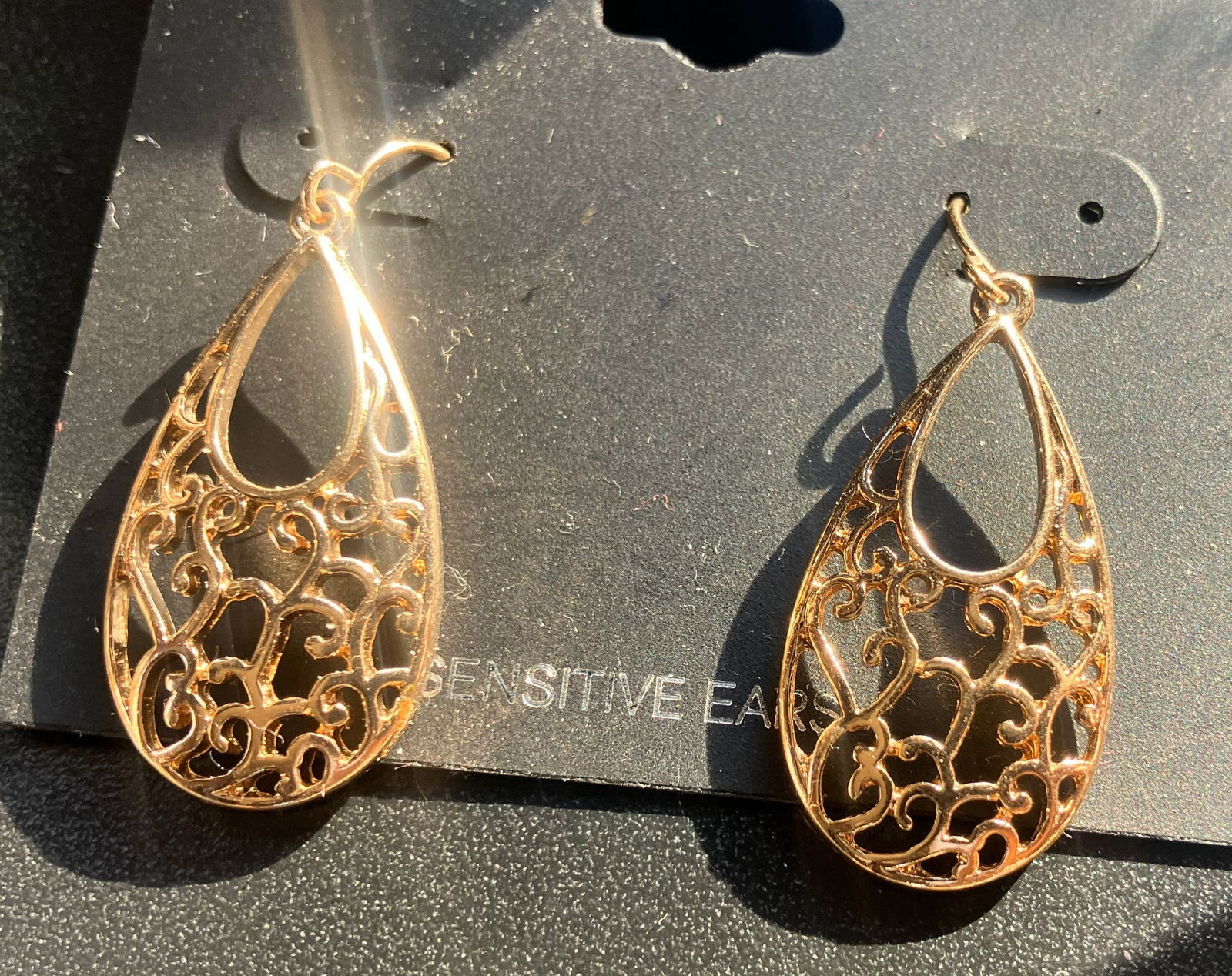 Pair of Silver Earrings: Pair of Silver Earrings